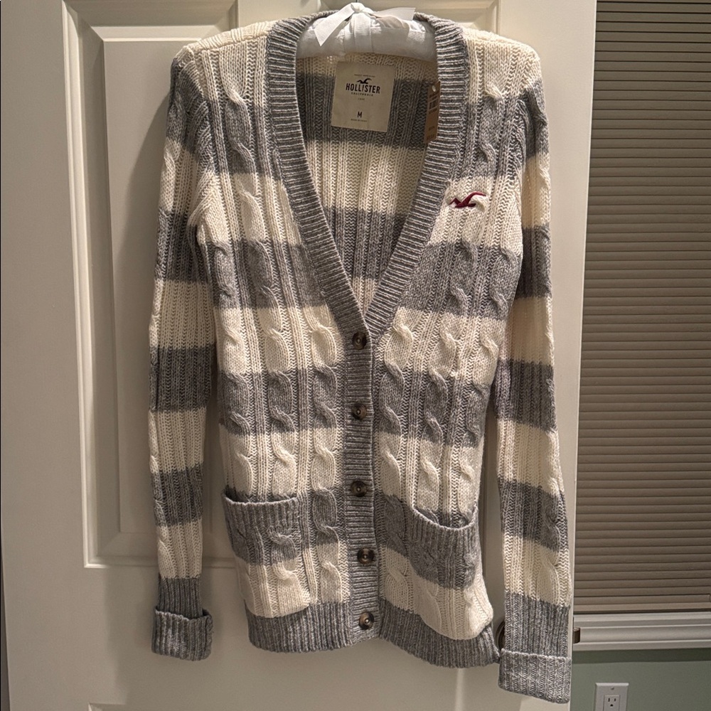 Hollister Cable Knit Cardigan in Gray and Cream